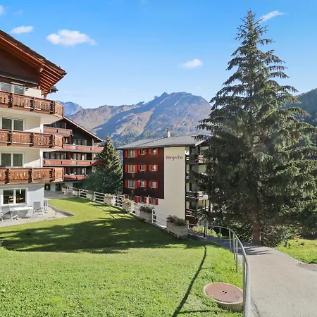 Daire Renove A Cote Des Pistes Saas Fee
