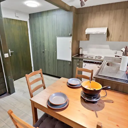 Renove A Cote Des Pistes Apartmán *